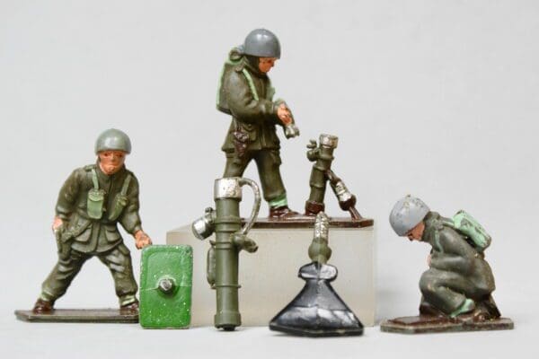NEW! Lone Star Separate Mortar & Paratroopers #2