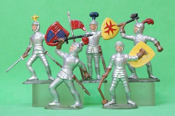 Charbens Medieval Knights - Part-set Hard Plastic
