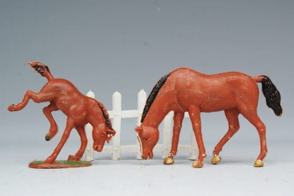 SALE! Cherilea Farm Horse and RARE Bucking Colt - VGC - Image 3