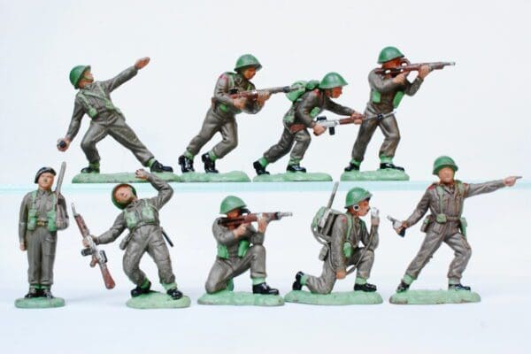SOLD Herald Zang Khaki Infantry (Loose Set 9 Pieces)