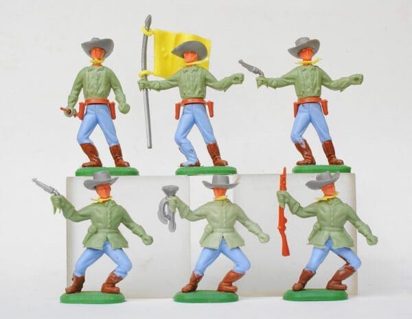 Charbens Swoppet-type Confederates with Standard Bearer