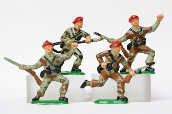 Charbens British Paratroopers - GREENISH-GREY
