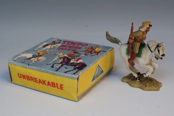 SOLD Timpo Solid Plastic Mounted Legionnaire Boxed - Image 5