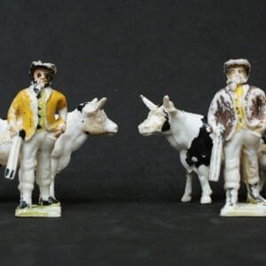 NEW! Cherilea 60mm Scarce Early Friesian Cows & Farmers