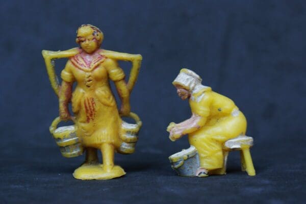 SOLD Hilco Farm Milkmaids - Scarce YELLOW Plastic!