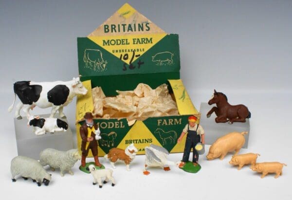 SOLD Britains Plastic Farm Assortment - Image 4
