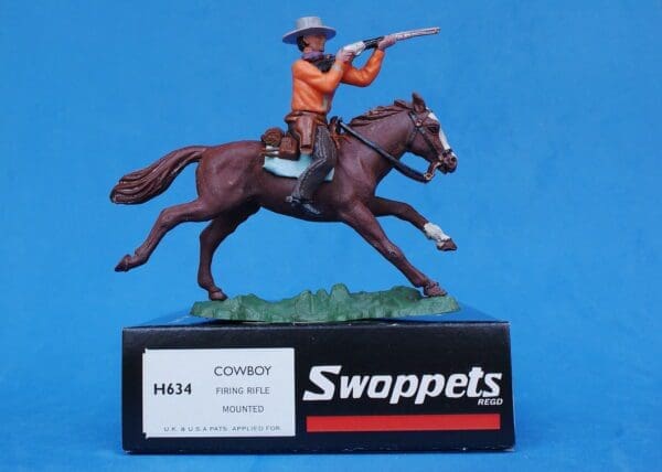 SALE! Herald Swoppet Mounted Cowboy Firing Rifle - Image 4