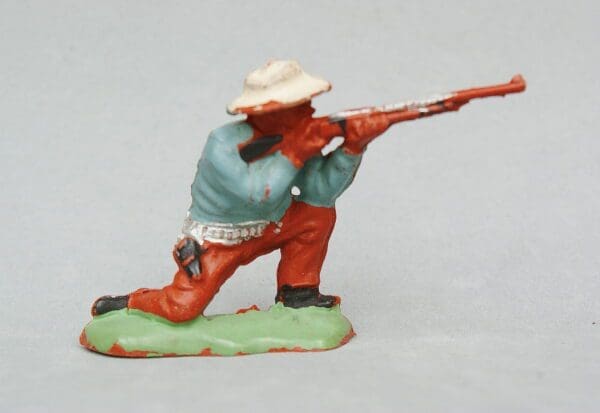 SOLD UNA Cowboy Kneeling Firing (Herald Copy) #2