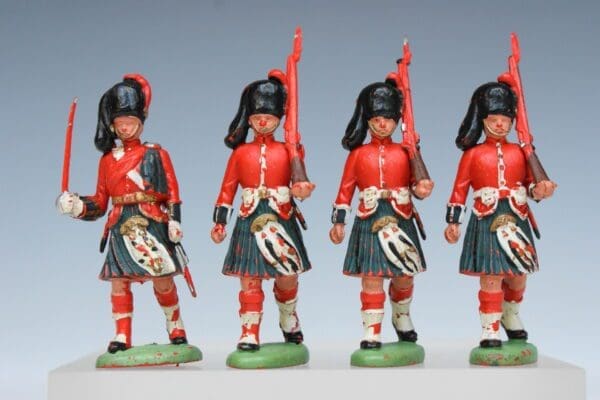 SOLD Herald Black Watch Officer & 3 Highlanders Marching