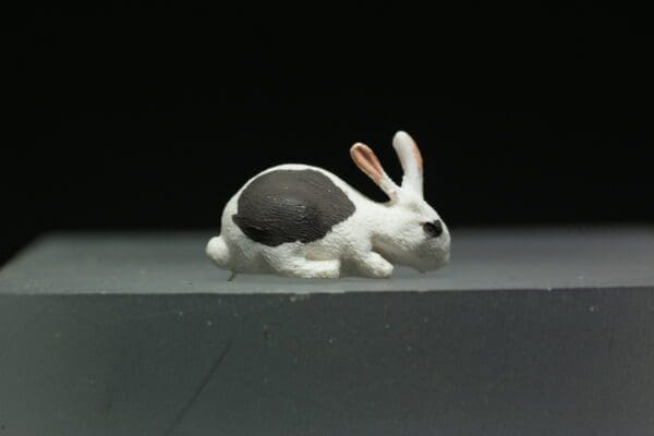 SALE! Herald Feeding Rabbit (White) Loose