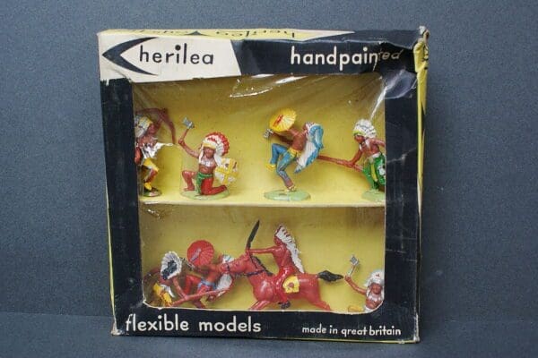 Cherilea 54mm Indians 2-Tier Early Box Set!
