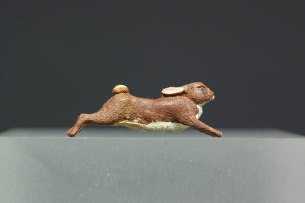 SOLD OUT Herald Running Rabbit (Brown) Loose