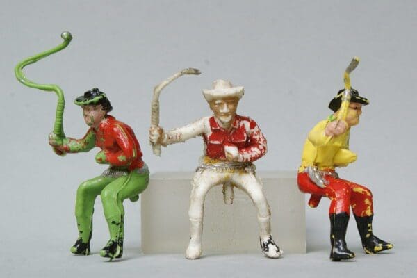 NEW! Cherilea 60mm Cowboy Wagon Drivers with Whips