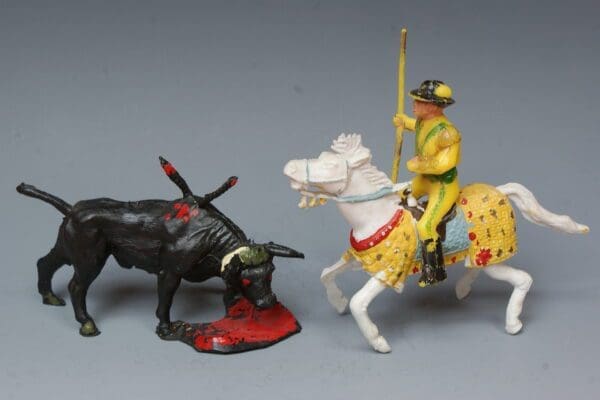 Cherilea Bullfight Set: Picador & Bull