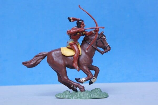 Herald Zang Mounted Indian with Bow & Arrow, Unboxed #4
