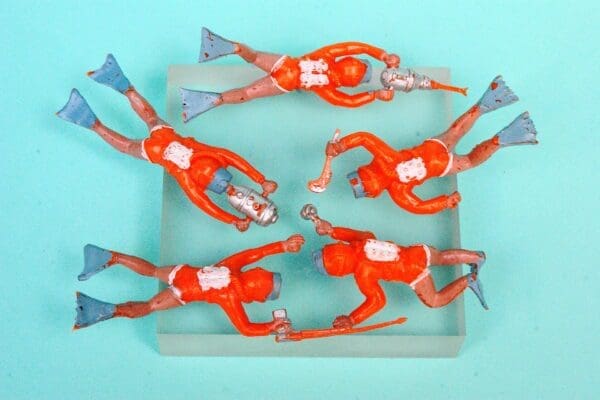 SOLD Lone Star Skin Divers - 007 Thunderball