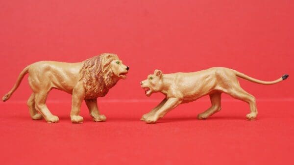 SOLD Timpo Zoo Animals Lion & Lioness - Great Condition!