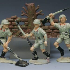 SOLD Charbens German Afrika Korps & Battleground Accessory