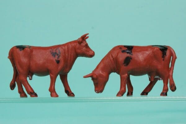 SOLD Timpo Standing & Feeding Cows - Brown Plastic