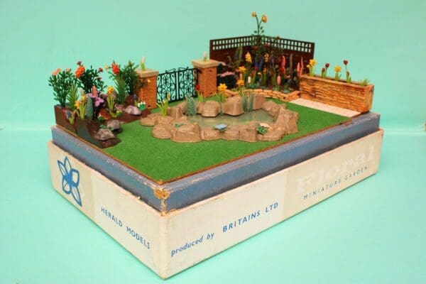 SOLD Britains Floral Make-up Garden - Sales Showpiece
