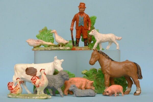 SOLD Speedwell Farm Yard Models Farmer Hedgerow