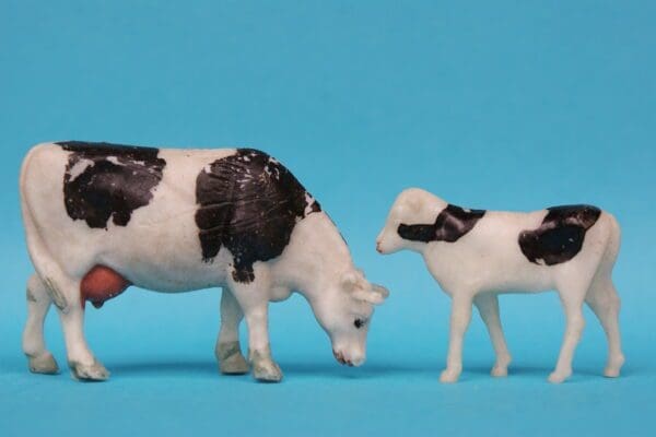 Hilco Grazing Cow & Standing Calf - Matching Pair - Image 3