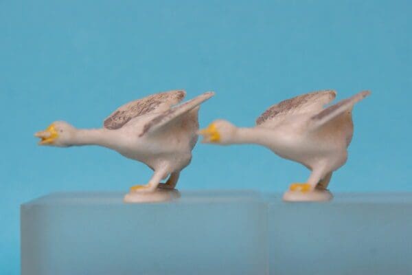 Hilco Farmyard Models Angry Ganders - Matching Pair