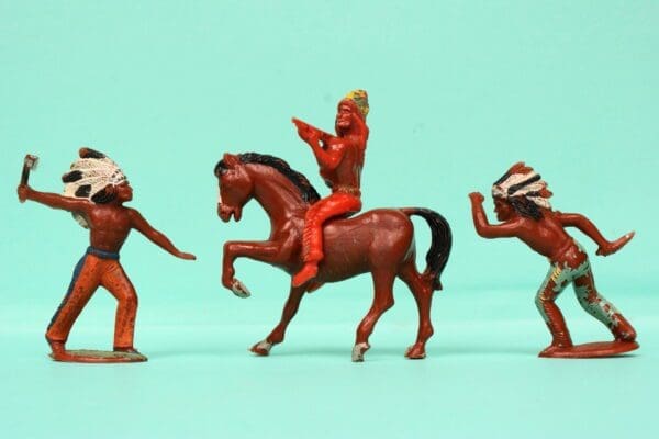 Hilco Early Plastic Indians and Ranch Horse