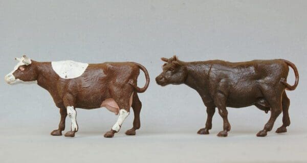 SOLD Crescent Larger Farm Animals - Cow Standing