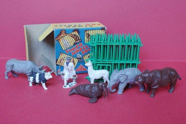 SOLD Timpo Zoo Cages & Animals No.13