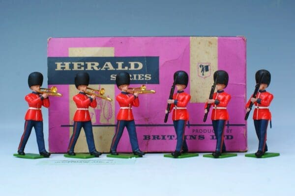 Britains "Eyes Right" Special Open Order Pack!