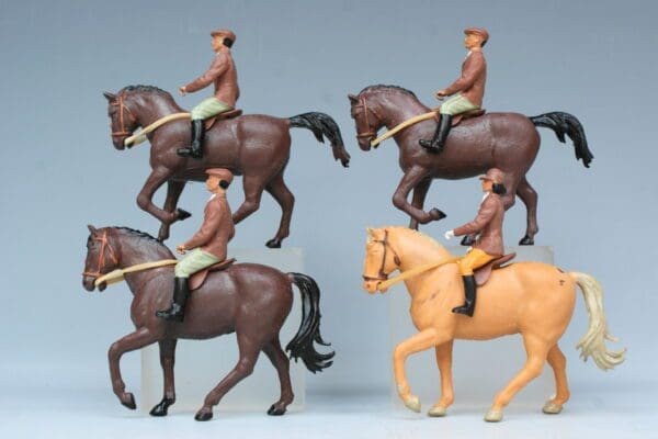 SOLD Britains Riding Models - Later PVC Issues - Image 4