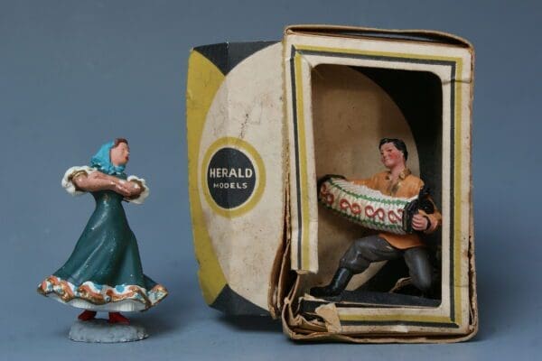 Herald Ukrainian Dancers - One with Carton!