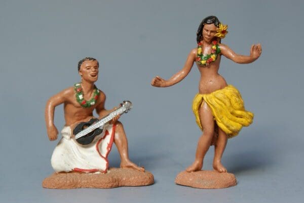 Herald Pair of Hawaiian Dancers - Reduced Paint
