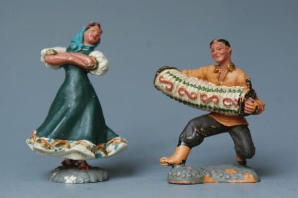 SOLD Herald Ukrainian Dancers - FULL Paint #3