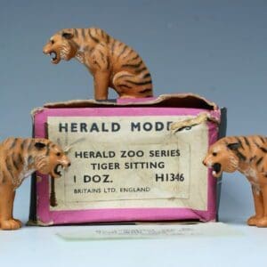 SOLD Herald Zoo Series Tiger Sitting - Trade Box