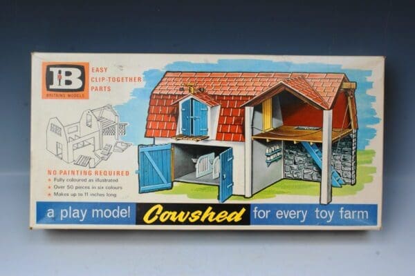 SOLD Britains Cowshed-Barn Make-up Building - Boxed