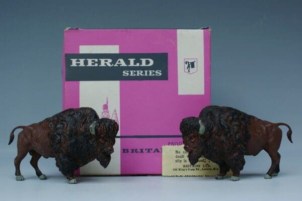 SOLD Herald Zoo Series American Bison - Trade Box