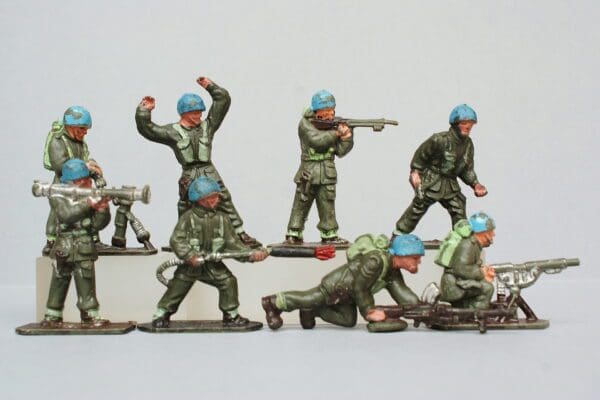NEW! Lone Star Harvey Series Blue-helmeted UN Troops x 8 - Image 4