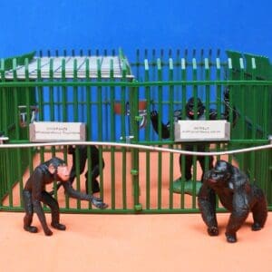 SOLD Britains Zoo Cage 'B' plus Chimps & Gorillas