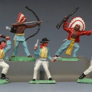 SOLD Herald Copy Wild West Figures - WHITE Plastic