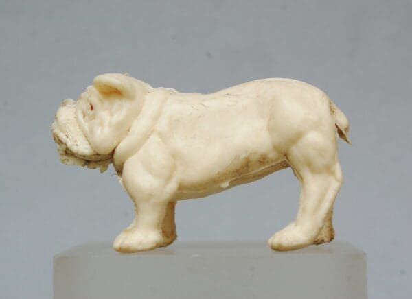 SALE! Cherilea Kennel Club Bulldog - Larger Scale - Image 4