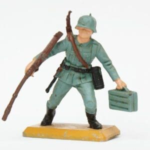 SOLD Deetail German Infantryman - Early BROWN Base