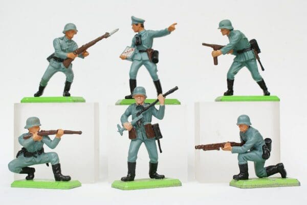 Deetail German Infantry - Later Issues