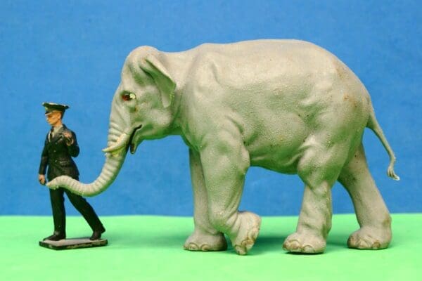 SOLD Britains Zoo Series Indian Elephant & Keeper #1