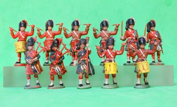 SOLD Herald Gordon Highlanders & Black Watch Collection