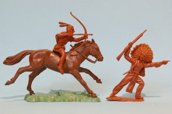 NEW! Herald Zang Red Indians - UNPAINTED Plastic