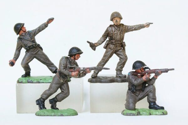 SOLD Herald Enemy Infantry (GREEN Bases) - Full Paint!