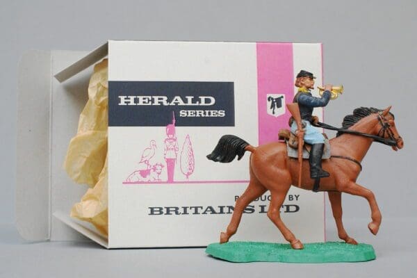 SOLD Eyes Right ACW Federal Cavalry Bugler - Repro Box
