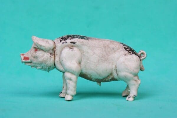 SOLD Lone Star RARE Movable Farm Pig (WHITE Plastic)